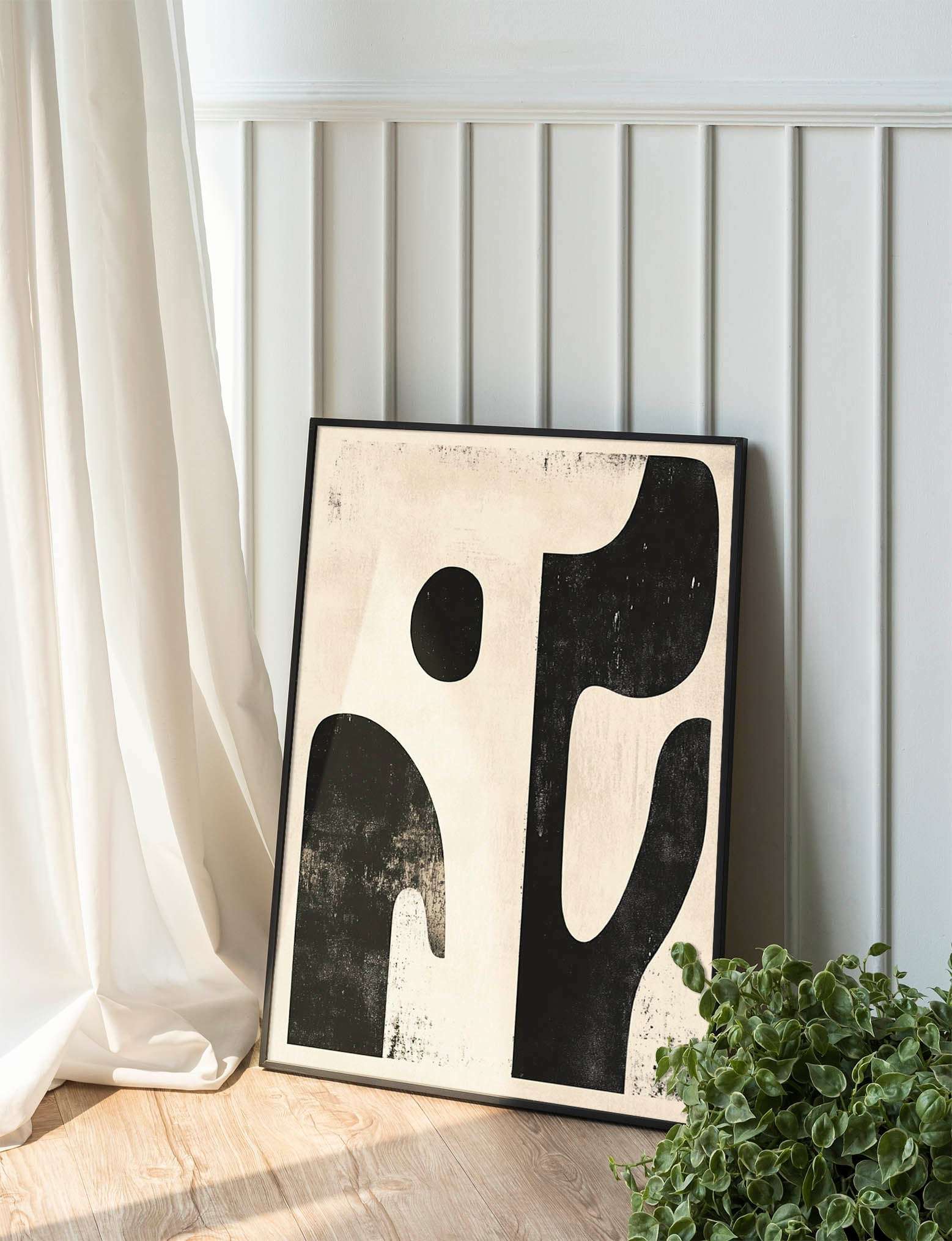 Unity in Form: Minimalist Geometric Expression